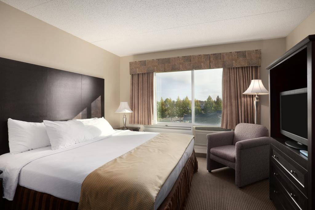 Border Inn & Suites Лойдминстер Стая снимка